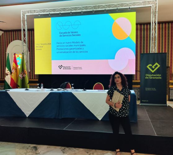 Participamos en la Escuela de Verano de Servicios Sociales